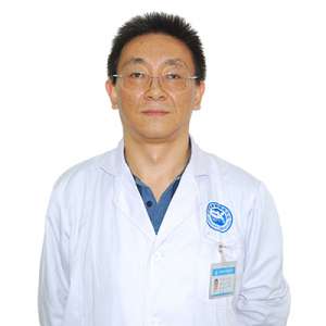 門診主任 李江波